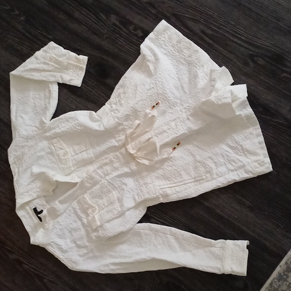 🔥🔥🔥J. Crew embroidered ivory romper outfit 0 2 Vaca Cruise - Picture 5 of 16